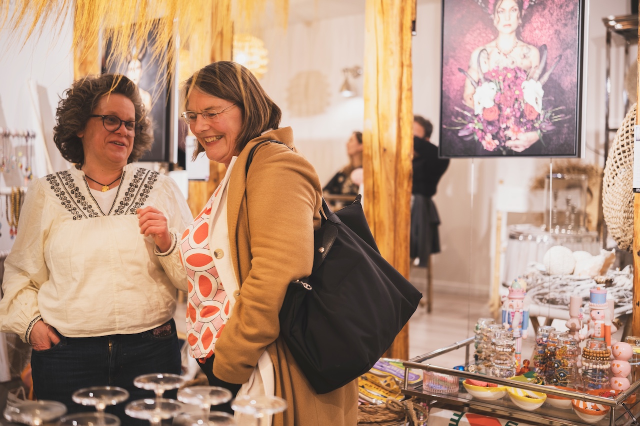 Gute Laune auf der Jagdtrieb Vernissage