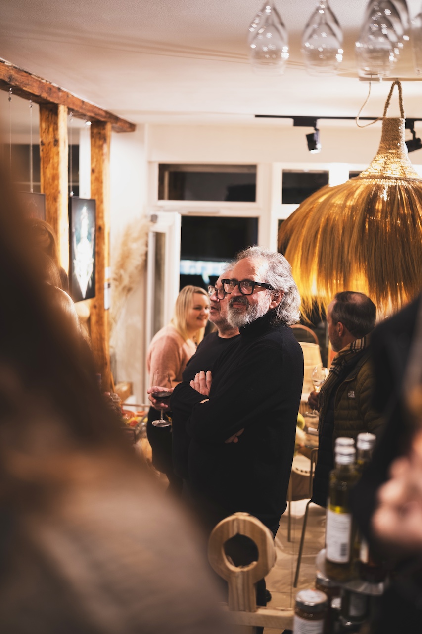 Gute Stimmung auf der Jagdtrieb Vernissage in Baden-Baden